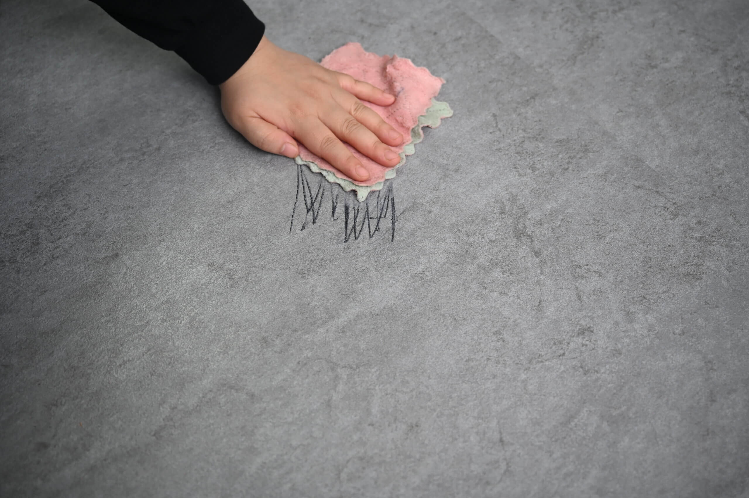 peel and stick marble floor tile