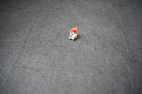 peel and stick marble floor tile