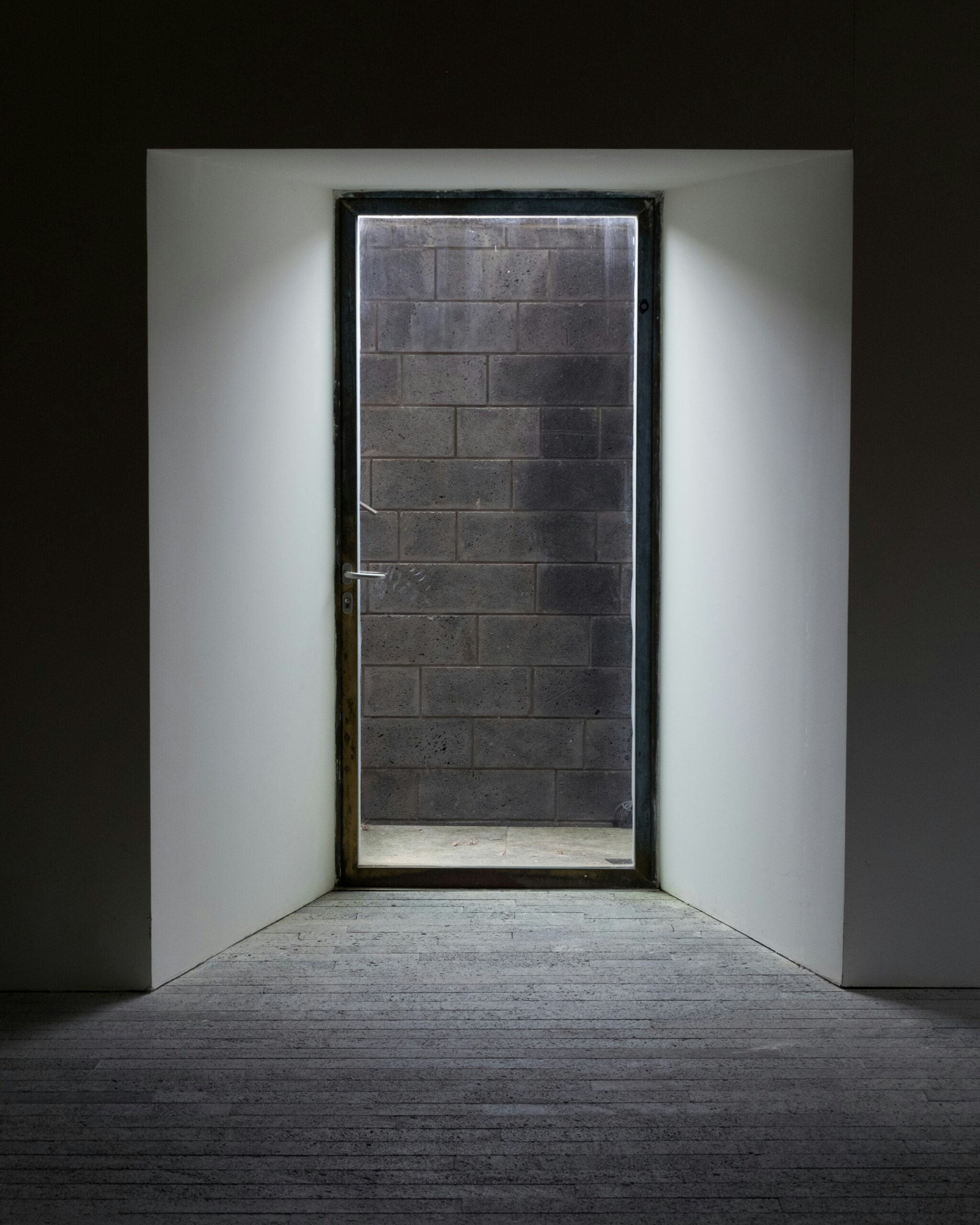 BaoLin Floor | PVC Flooring vs. Ceramic Flooring: Understanding the Differences