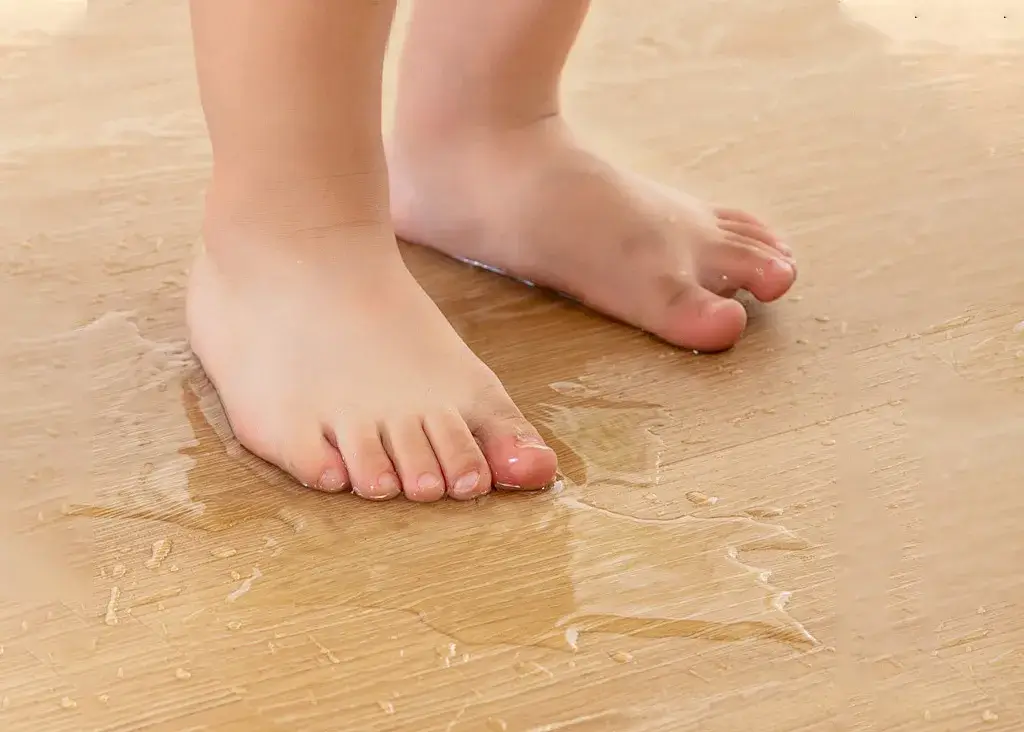 BaoLin Floor | From selection to installation: A guide to avoiding pitfalls when installing PVC floor stickers, even beginners can succeed on the first try!